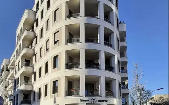 Коммерческая недвижимость в Берлин