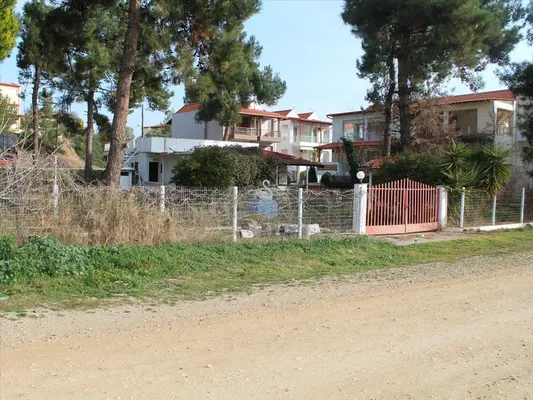 Земельный участок в Ситониа