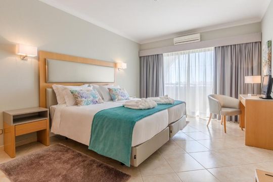 Отель в Албуфейра