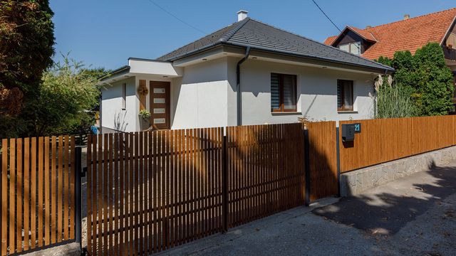 Дом в Хевиз