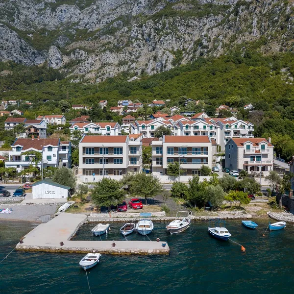 Квартира в Рисан, фото 1