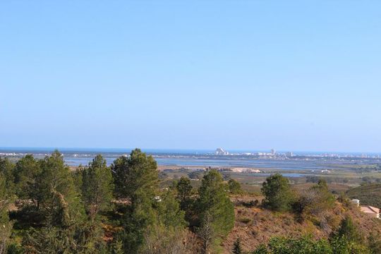 Таунхаус в Каштру-Марин