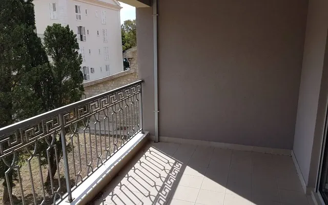 Студия в Петровац