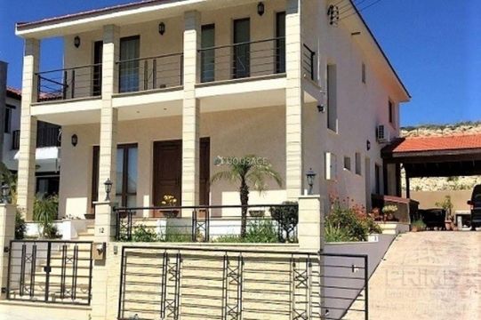 Вилла в Лимассол