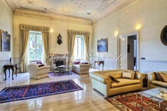 Квартира в Рим