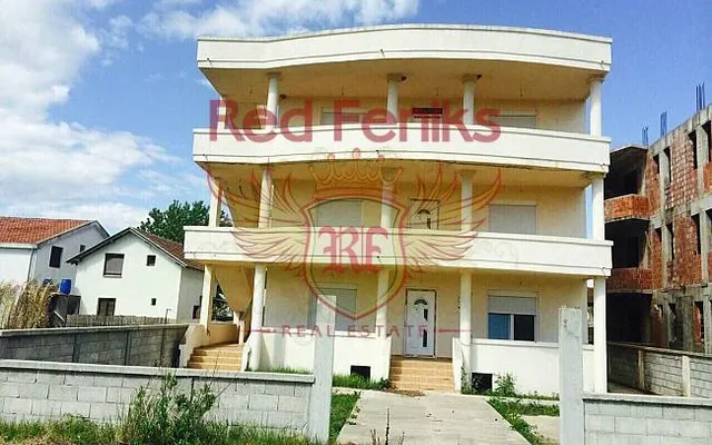 Дом в Улцинь