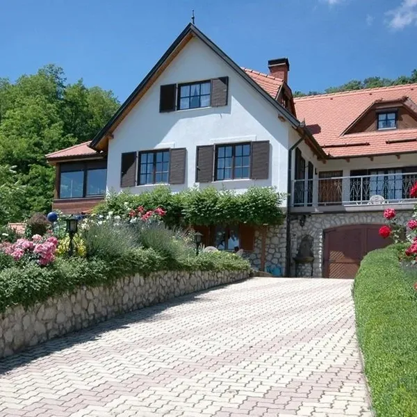 Отдельный дом в Зала, фото 1
