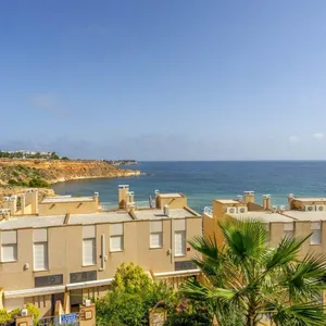 Таунхаус в Авиньо Ноу, фото 2