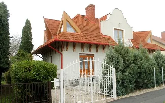 Отдельный дом в Пониарквашег
