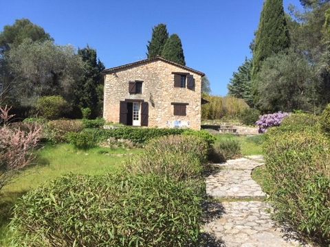 Дом в Рокфор-Ле-Пен