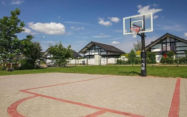 Отдельный дом в Салиена
