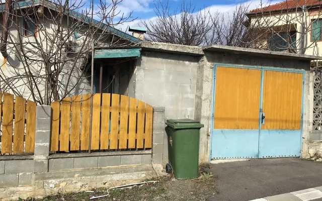 Дом в Кошарица