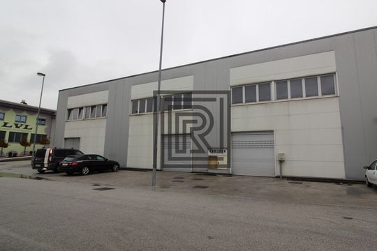 Склад в Крань