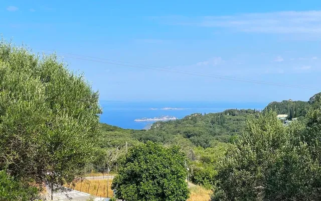 Земельный участок в Corfu