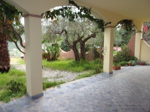 Студия в Кардеду