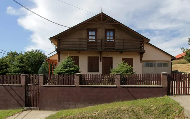 Дом в Залачань