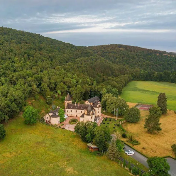Дом в Nouvelle-Aquitaine, фото 1