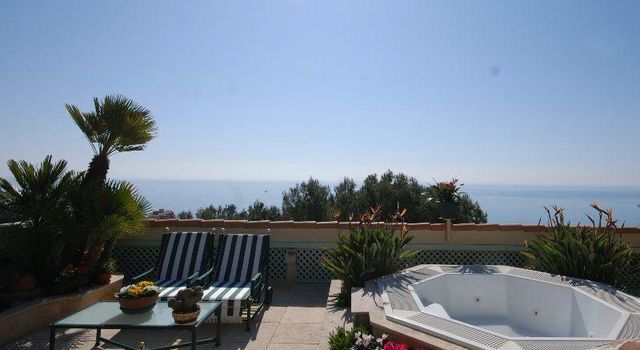 Пентхаус в Кап-Д'ай