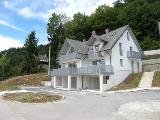 Дуплекс в Блед