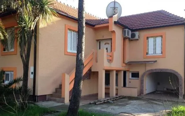 Отдельный дом в Бар