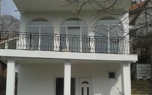 Отдельный дом в Сутоморе