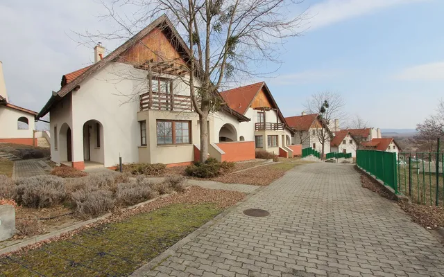 Квартира в Черсегтомай