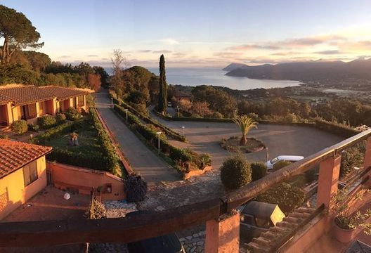 Отель в Портоферрайо