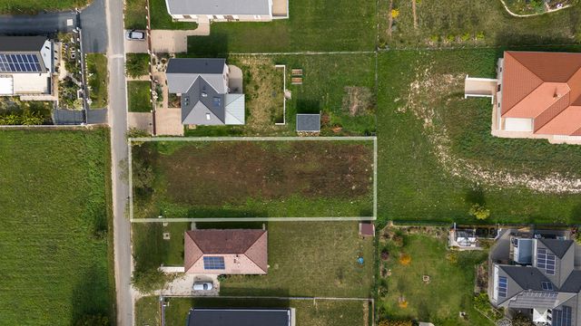 Земельный участок в Дьенешдиаш