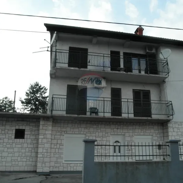Дом в Риека, фото 1