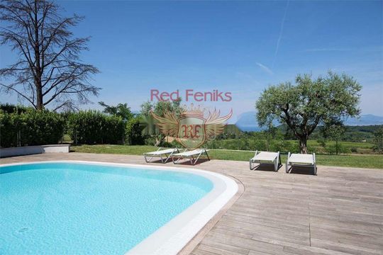 Квартира в Паденге-суль-Гарда