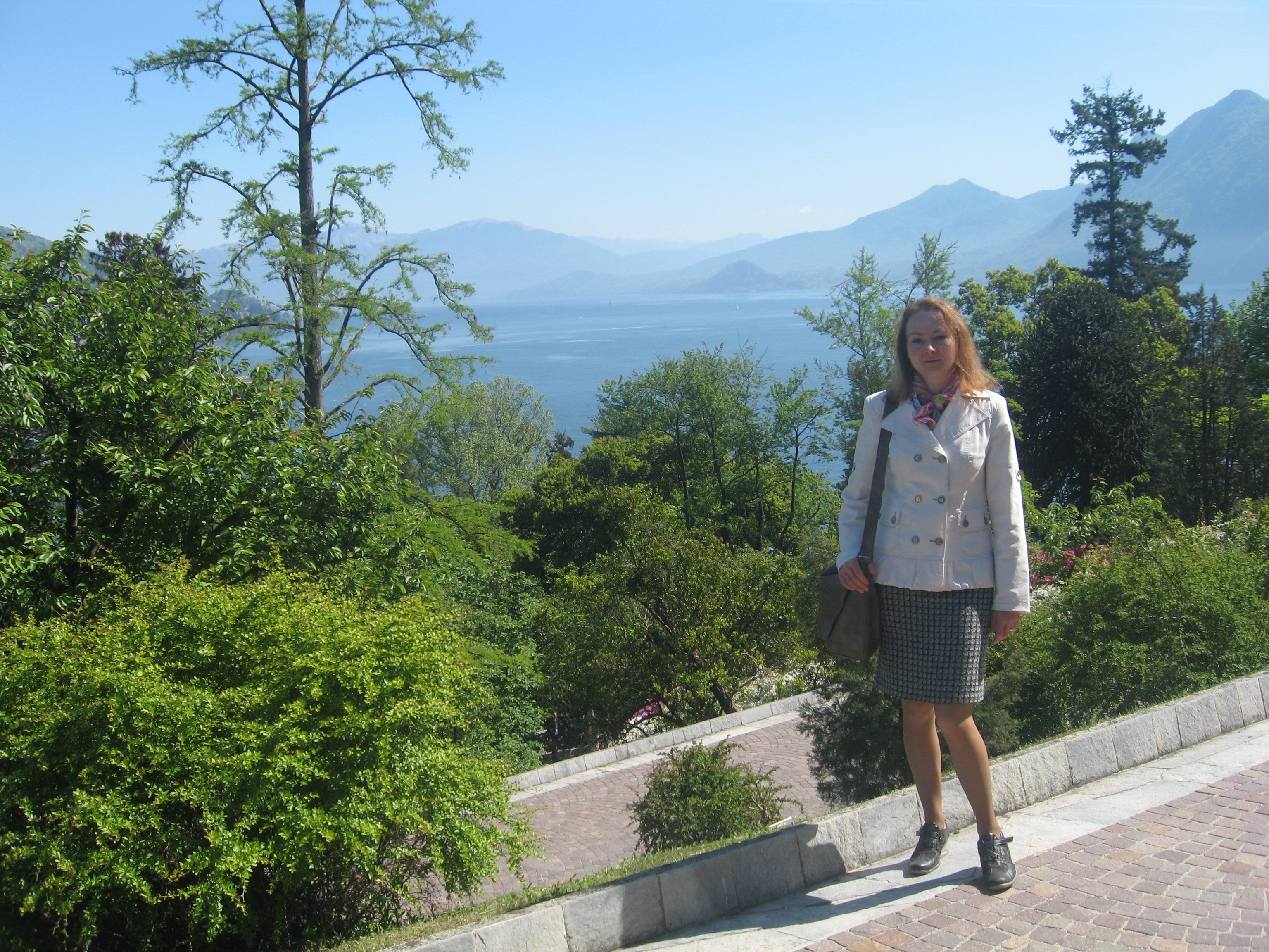 Агентство недвижимости на озере Комо