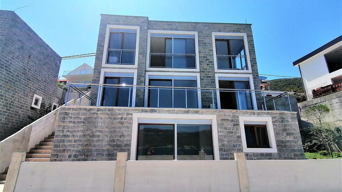 DreamEstatesMontenegru